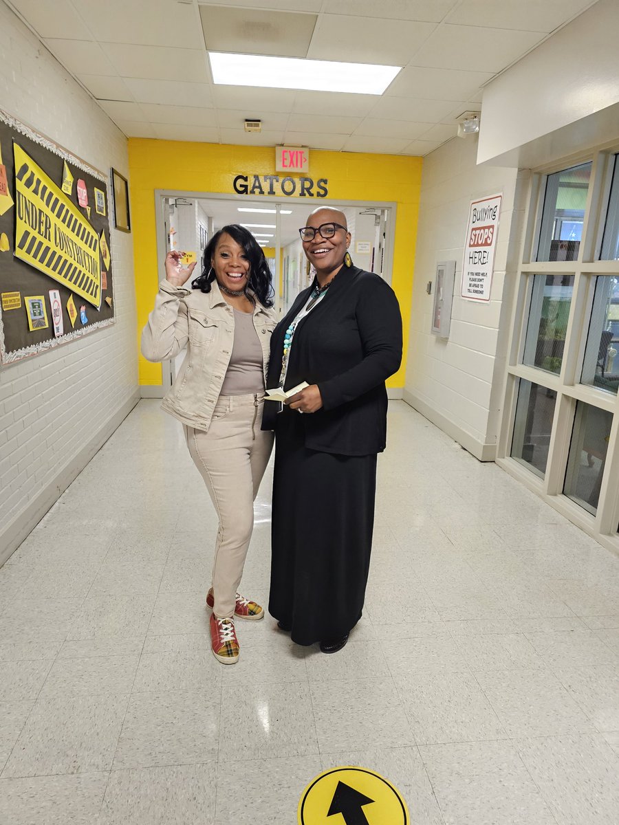 DrFeWilliams007's tweet photo. This woman of God blessed my soul and our 8th grade students today and always! On June 11, 2024, Re-elect Dr. Winnafa Clark, Orangeburg County Clerk of Court! Believe all the hype, she gets the job done, in and out of the office! #VoteResponsibly 
* I approve this message! https://t.co/FlzyuX3Dc7
