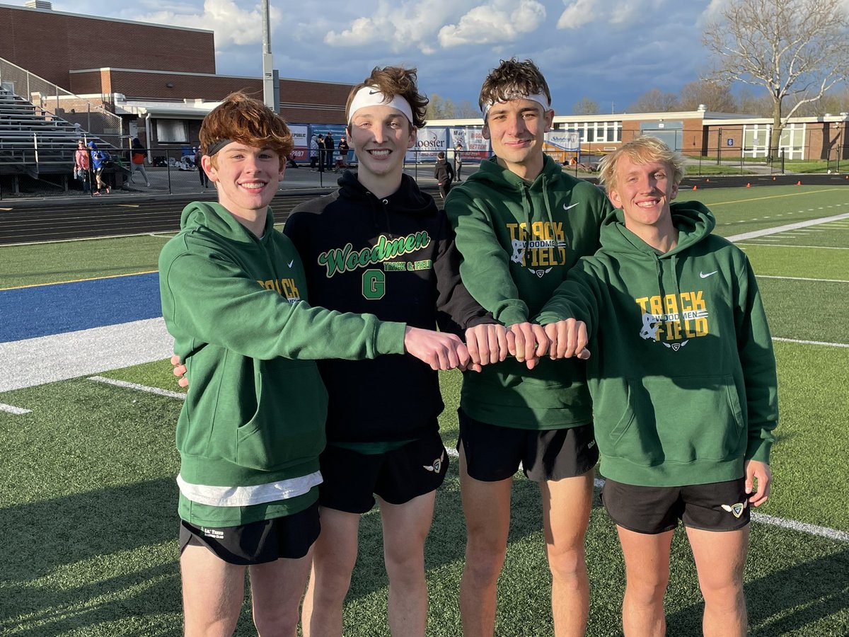 WoodmenXCTF's tweet photo. The champs! https://t.co/VsCQWWr3YL