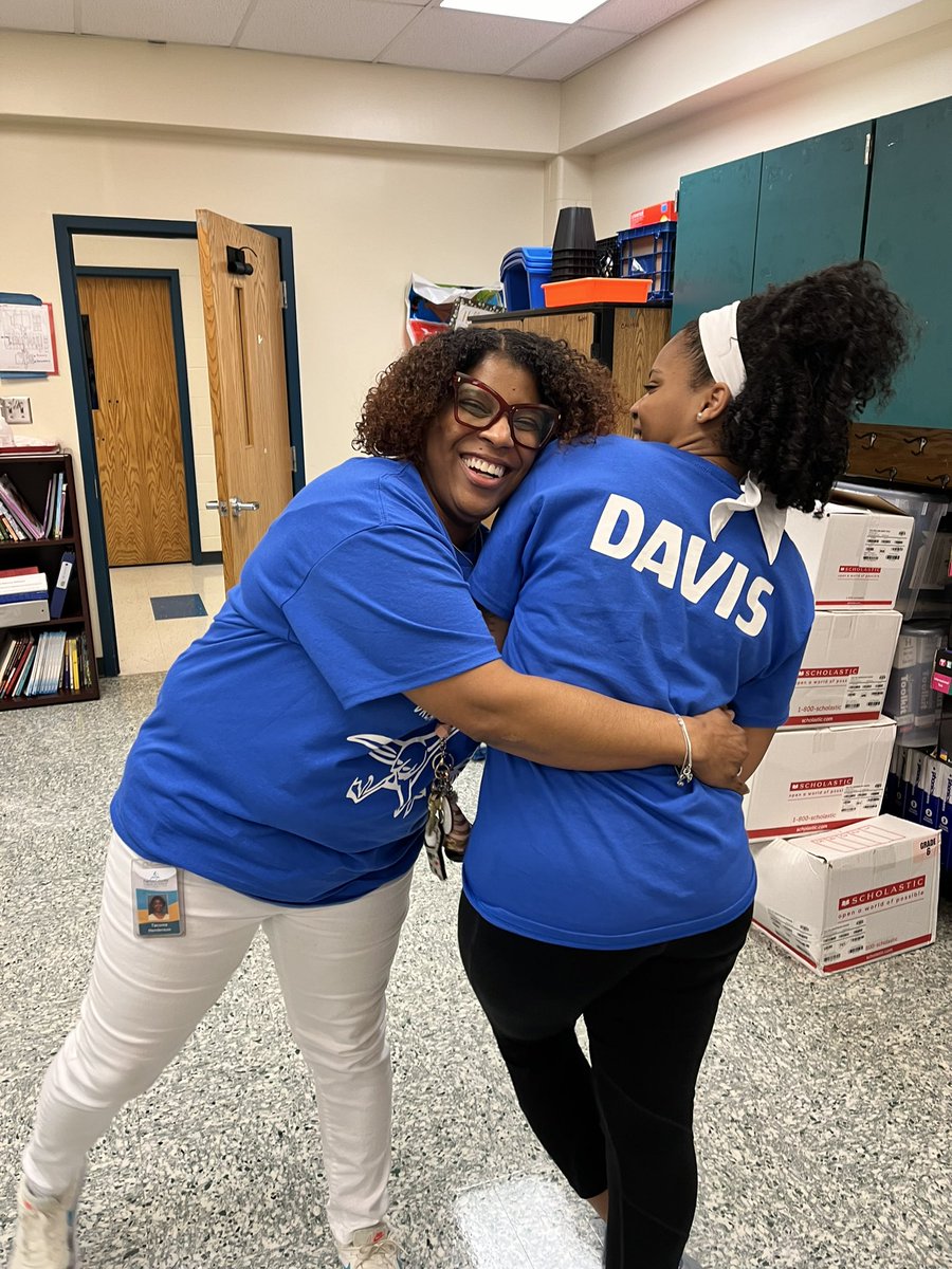 Ms. Henderson tweet media