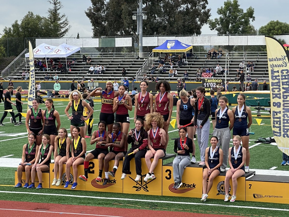 The girls 4x100 relay team of Mikayla Oliver, Ryanna Harris, Mariah Tutt, and Ali Medina placed 2nd at the Ventura County Championships! @JacketPrincipal @OxnardAthletics