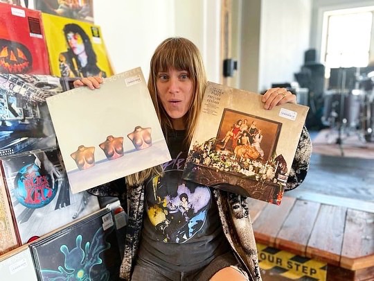 Yellow Racket Records CHA (@yellowracketcha) on Twitter photo Hometown heroines Call Me Spinster have a new album out today! The Chatt trio released their self-titled EP back in DEC 2020 and played the first concert we ever hosted here at YRR! Now, they’ve followed up w/ Potholes, their debut LP on <a href="/strollingbones_/">Strolling Bones Records</a> ! Hometown heroines Call Me Spinster have a new album out today! The Chatt trio released their self-titled EP back in DEC 2020 and played the first concert we ever hosted here at YRR! Now, they’ve followed up w/ Potholes, their debut LP on <a href="/strollingbones_/">Strolling Bones Records</a> !