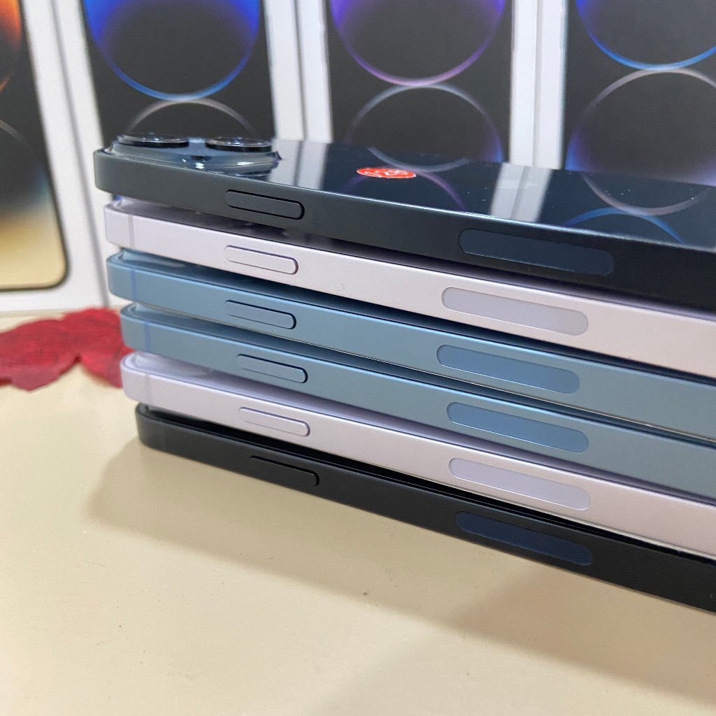 Media Sosial tweet media