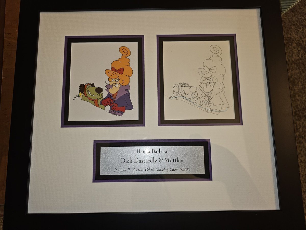 Finally fulfilled my dream of getting a Dastardly and Muttley cell. Got this for a good price too, probably because it's not from an actual cartoon series and instead from the old Universal Studios Funtastic World of Hanna-Barbera ride. Which honestly makes it cooler to me.