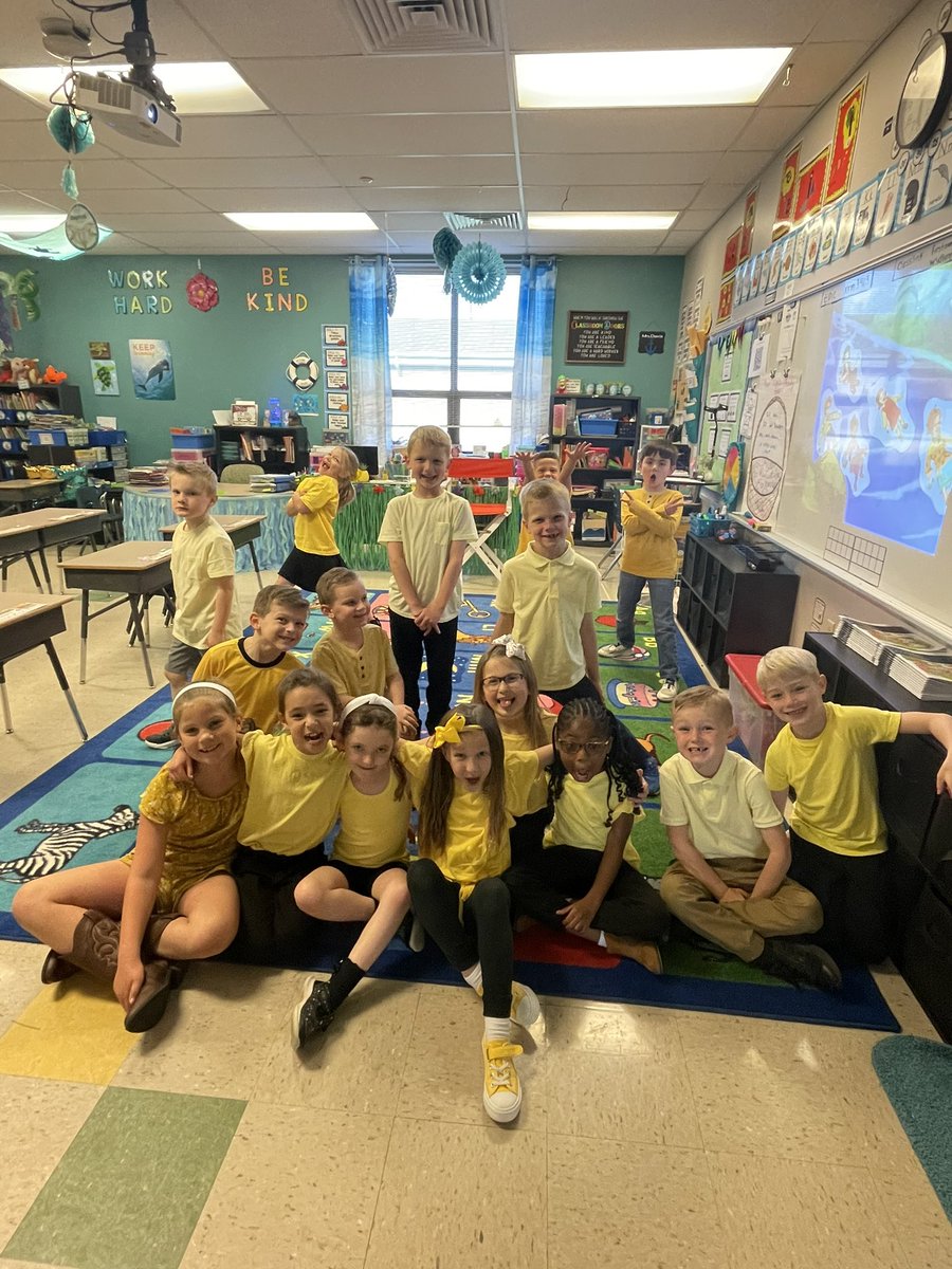 Amanda Davis tweet media