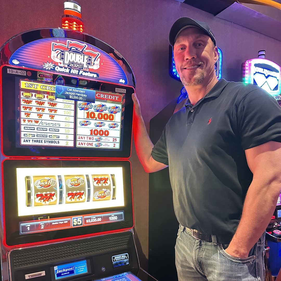 MohawkCasino's tweet image. Ben cashed in on $5,000.00 while playing Quick Hit Double Jackpot Triple Blazing 7's! 🔗 bit.ly/4aGukri #mohawkcasino #quickhit #slots #nny #nycasino