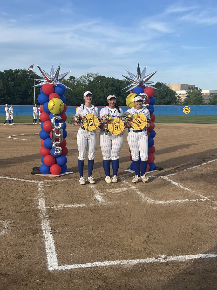GHS Mustang Softball tweet media