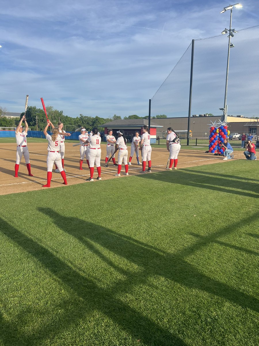 GHS Mustang Softball tweet media