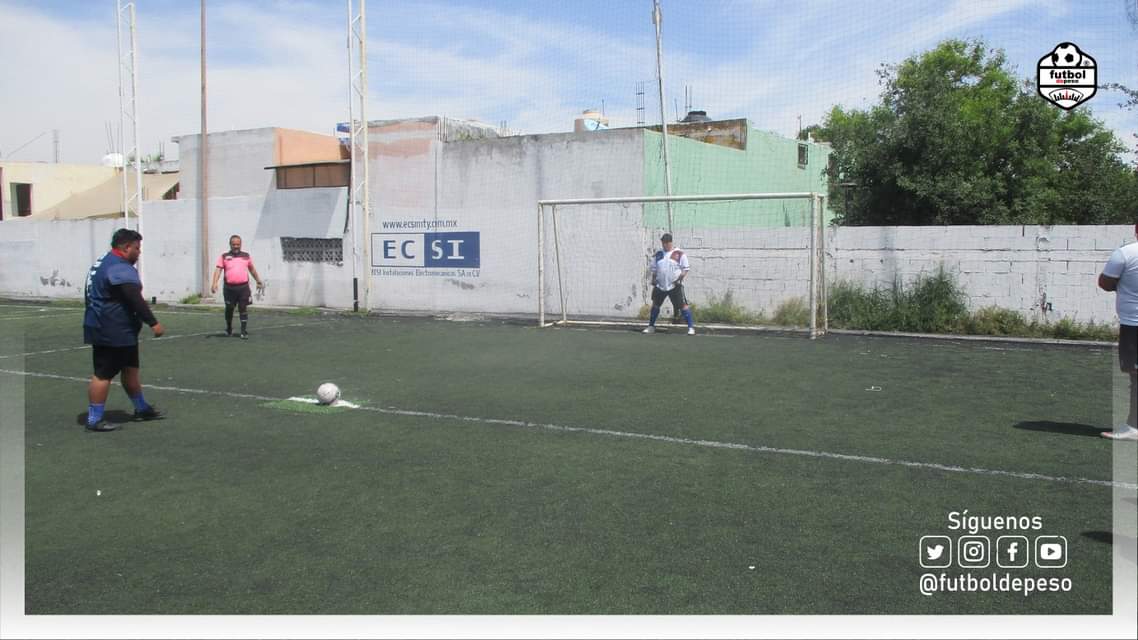 Raulsilva_16's tweet photo. Si mi ser de luz fallo, yo tenía que hacer lo mismo! @SpacerdosFC https://t.co/rGl8RN3y9s