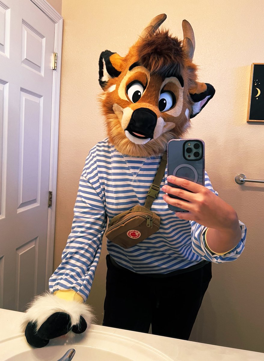 Val / LatinVixen tweet media