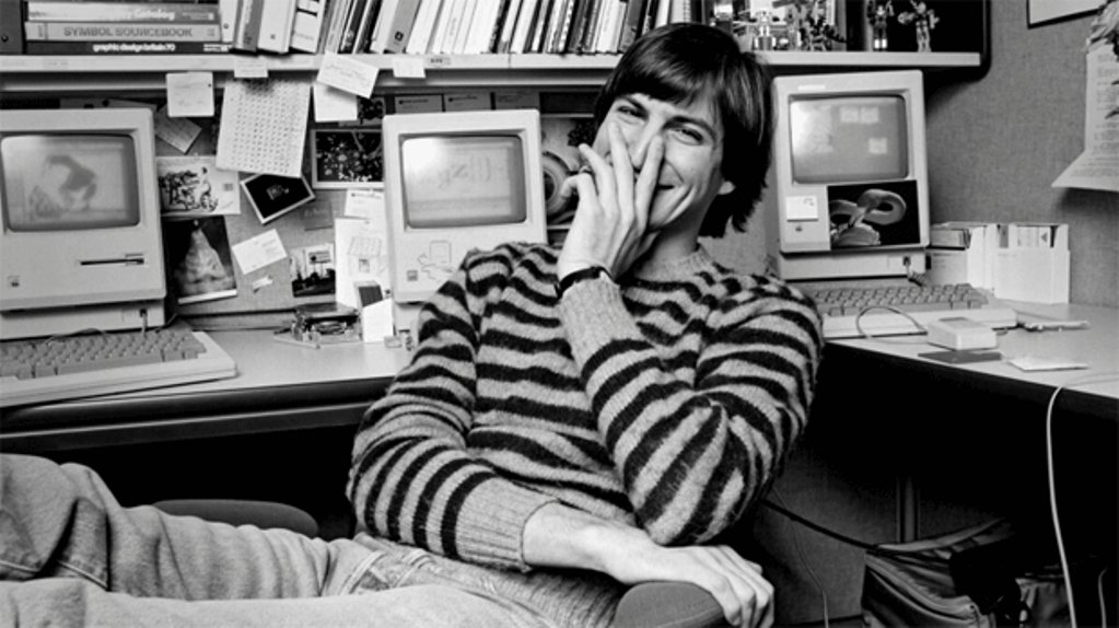 I just binge-watched 3 hours of Steve Jobs videos. And I discovered that back in the 1980s, he predicted wild technology trends that have ALL come true today. Here are 3 jaw-dropping videos of Steve Jobs accurately predicting AI: