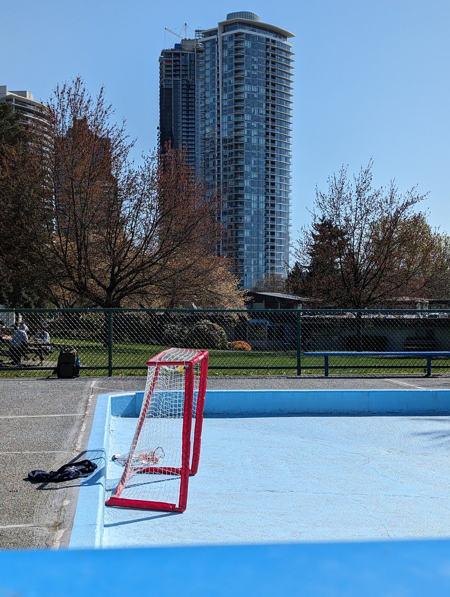 CleanUpBurnaby's tweet photo. 2024 #CleanUpEverywhere Campaign Update, Day 60

AREAS CLEANED UP: 
#Burnaby - Willingdon Heights Park 

PICKED UP: 
- 1 pound of garbage [YTD: 352 lbs]
- 0 face masks [YTD: 100] https://t.co/rUjj1WP1y9