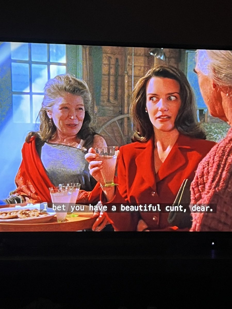 etoland16's tweet photo. OG #SexAndTheCity was so wonderfully unhinged sometimes. https://t.co/9l11cee02t