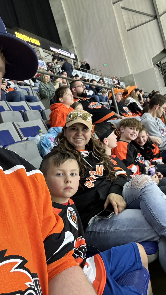 cody1cox's tweet photo. It’s Aiden’s Birthday!! We want a Komets win!! 
#letsgokomets https://t.co/RhkH5DYs4B