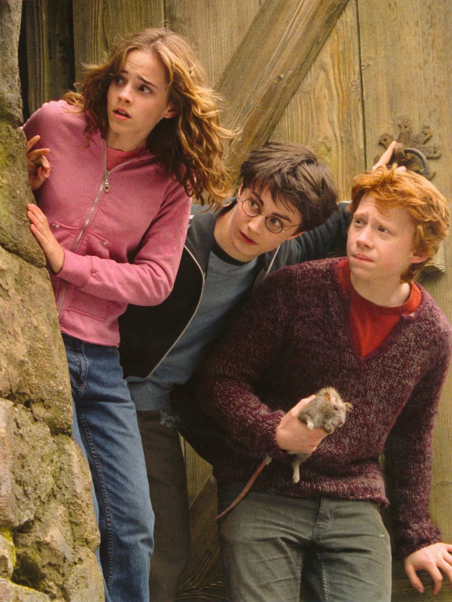 O MAIOR DE VOLTA! Harry Potter e o Prisioneiro de Azkaban retornará aos cinemas brasileiros no dia 04 de junho, para comemorar seus 20 anos. 🗞️: Filme B