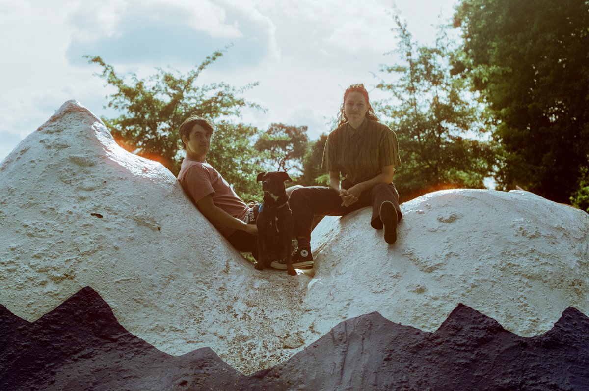 nzmusicmonth's tweet photo. It's a very happy weekend-eve with this week's smorgasbord of new releases! This round up features a few of Aotearoa's finest including Phoebe Rings, Lil Bubblegum and more 🧀 

Check out our post for all the releases 🔗 https://t.co/6u7HXpba6p

#nzmusic ❣️ #supportlocalartists https://t.co/lgNy0UYyOR