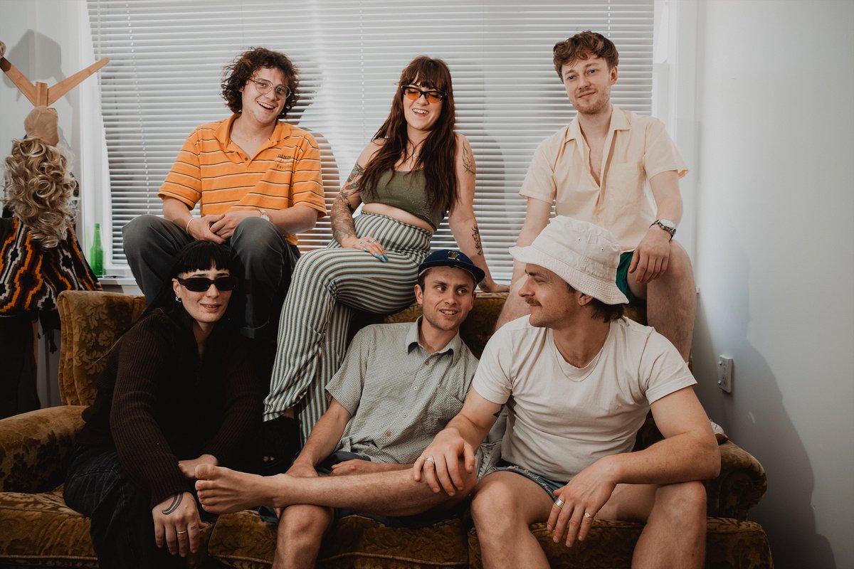 nzmusicmonth's tweet photo. It's a very happy weekend-eve with this week's smorgasbord of new releases! This round up features a few of Aotearoa's finest including Phoebe Rings, Lil Bubblegum and more 🧀 

Check out our post for all the releases 🔗 https://t.co/6u7HXpba6p

#nzmusic ❣️ #supportlocalartists https://t.co/lgNy0UYyOR
