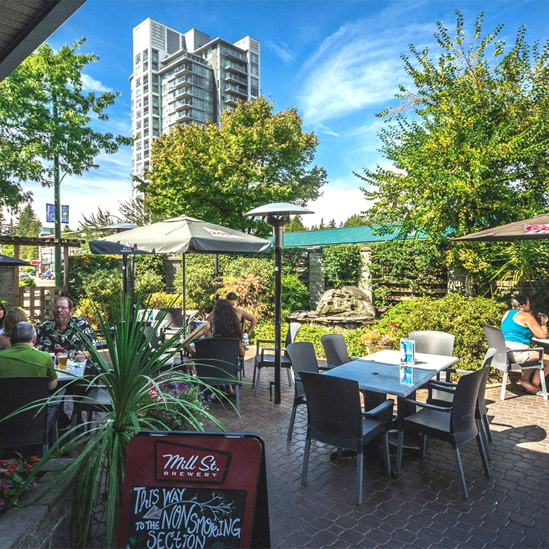 A sunny spring weekend approaches, and so does your chance to hit the patios! ☀️ Check out our round-up of 23 local restaurants and bars with breezy outdoor seating. Sit al fresco and enjoy the summer afternoons and evenings! Read more: ow.ly/SN7J50Rftvb