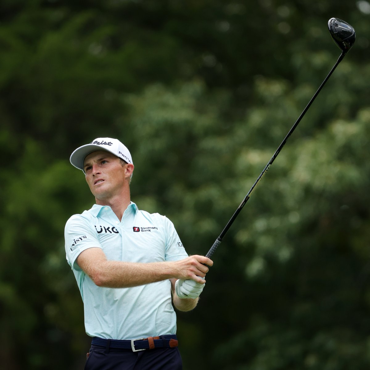 Sticking around to play the weekend💪 T8- Cam Young (-1) T30- Will Zalatoris (+3) #GoDeacs🎩 | #themasters