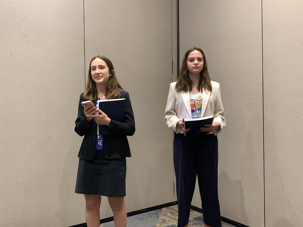 This app is less popular now but for those fans of @USN_PDS and @TNCCE who are still here, YIG 2024 is underway and our students are as awesome as ever! Some pics from committees: