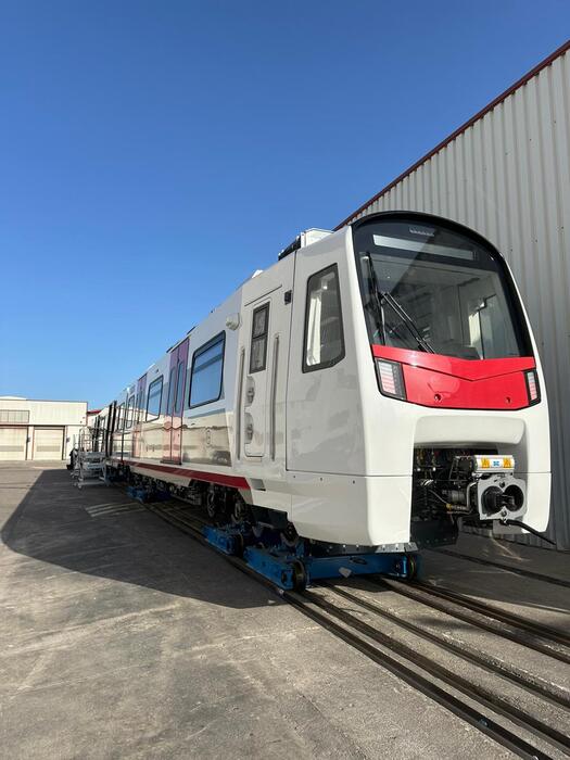 Apparently, after a few months of delay, Stadler has completed the construction of the first of 56 new trainsets they are building for the meter gauge Circumvesuviana network. They should enter service sometime next year. A much needed overhaul of the fleet.