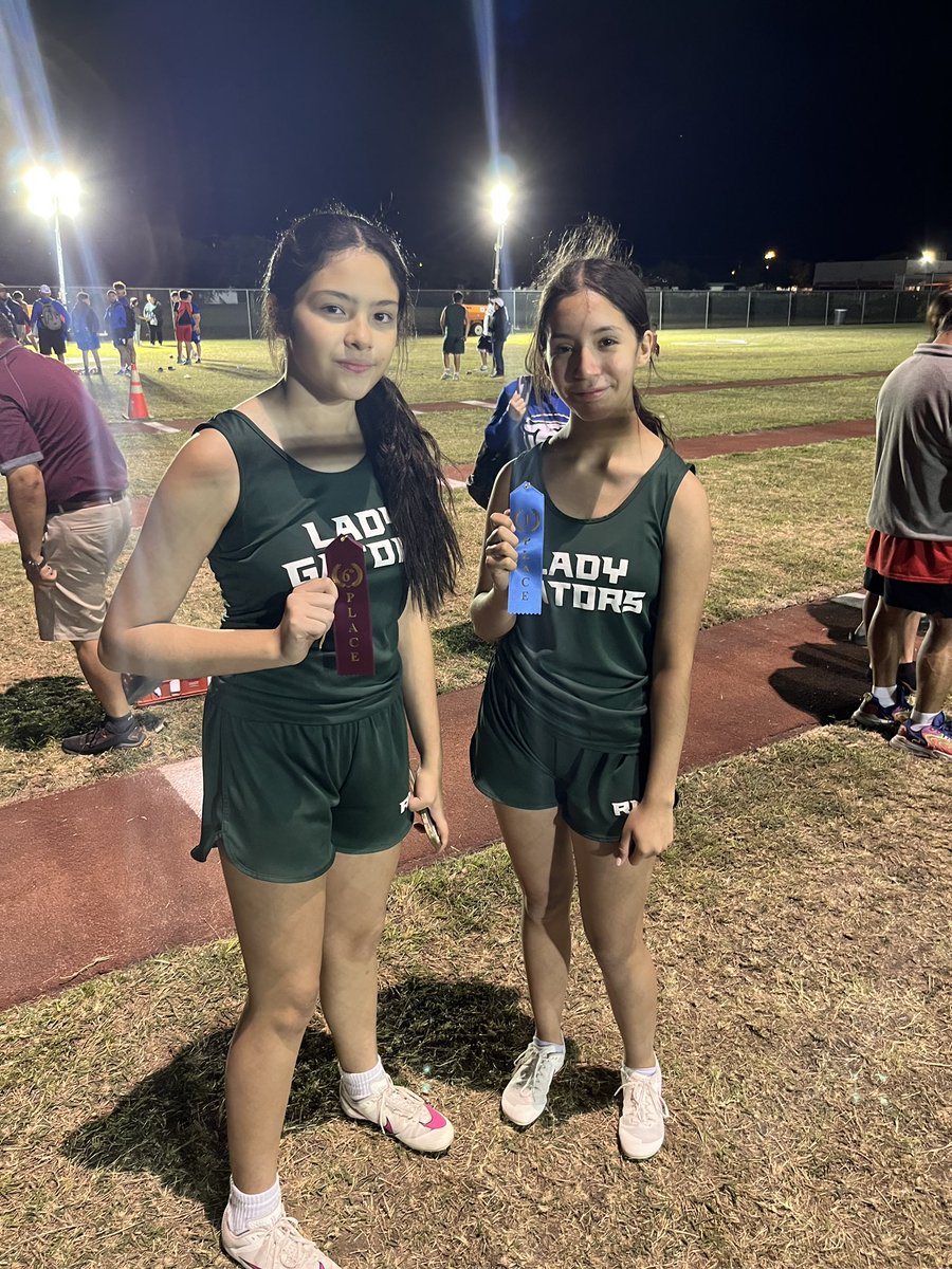 ResacaAthletics's tweet photo. Our gators just keep continuing to get better week to week! #GatorNation #MakingMovesthatMatter #FearTheSwamp #CompeteCompeteCompete @resaca_gators https://t.co/aaD6umsY5v