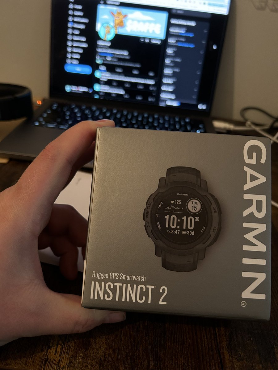 Looking forward to setting this up later!! Cc @GarminFitness and @raffesolana #fitness #goalz #smartwatches