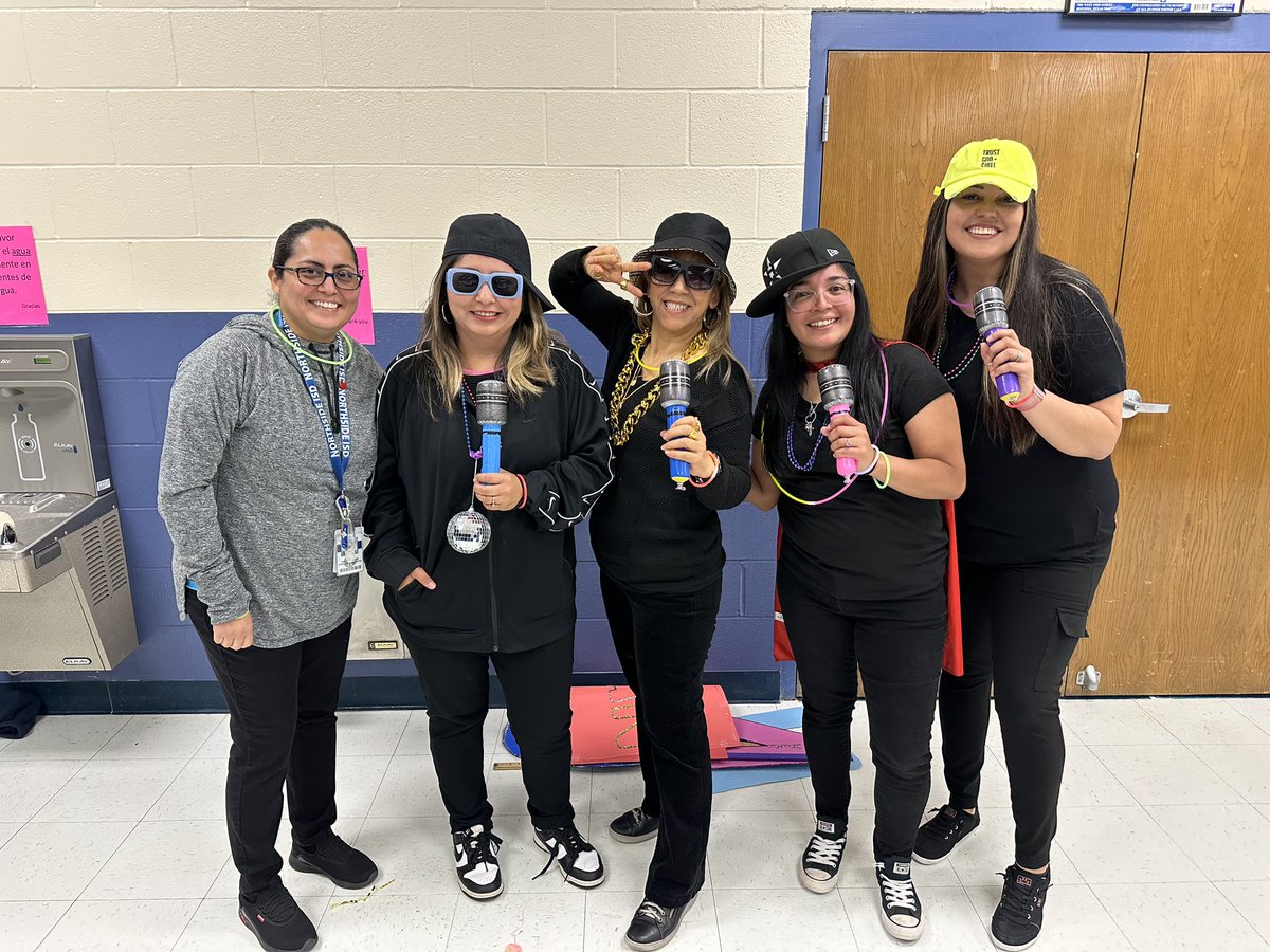 NISDEsparza's tweet photo. STAAR Rally Fun! https://t.co/tCRgBxLB4J
