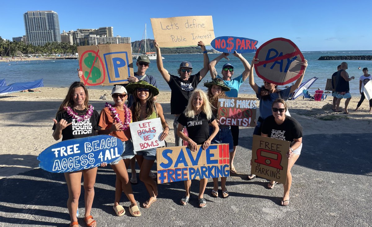 For decades, there’s been a fierce debate within California’s environmental movement. On one side are the Auto-Oriented Environmentalists. @Surfrider, which fights for automobile subsidies and minimum parking mandates, is emblematic of this side. 1/6