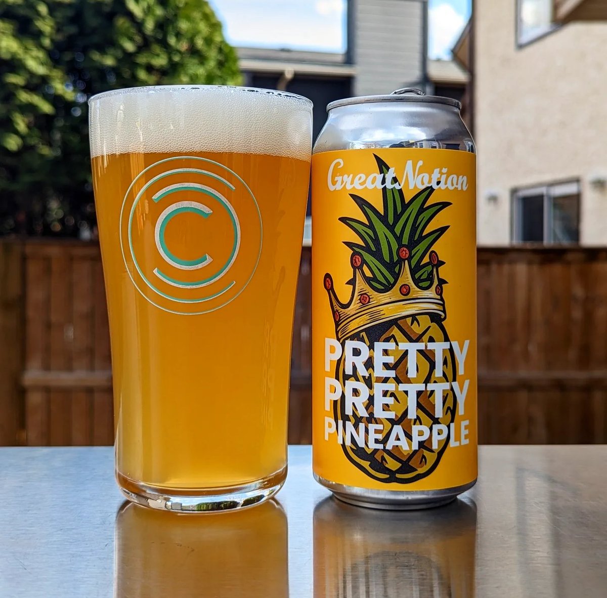 It's a gorgeous Friday night. The perfect night for this amazingly delicious Tart Ale from @GreatNotionPDX. Pretty Pretty Pineapple is pretty damn good! The pineapple aromas and sweet tartness are perfect. 🍺🍍🤤
.
.
#beer #beerporn