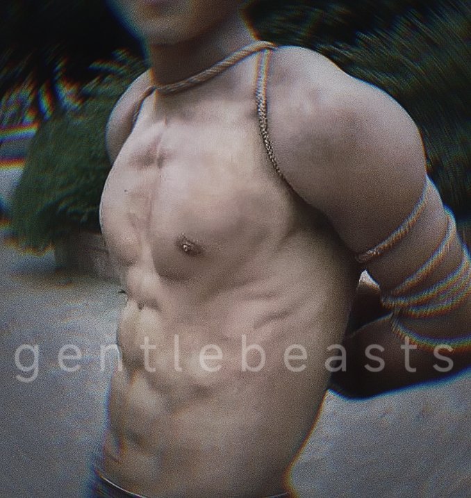 gentlebeasts's tweet photo. 这也得十年前？都没印象了😓 https://t.co/BU8WEWSENQ