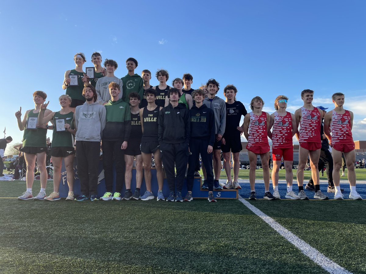 MileSplitIN's tweet photo. 2024 Boys 4x800m Relay Flashes Showcase Podium 

🥇Greenwood Community - 8:10.32
🥈Zionsville - 8:13.48
🥉Noblesville - 8:16.59 https://t.co/4v2psCQ5rs