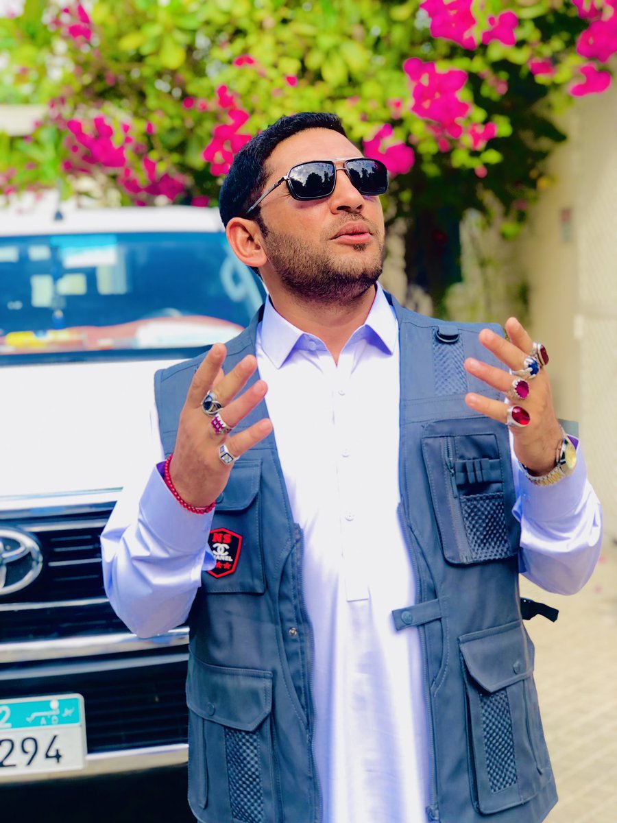 پيښور کې ملنګې او په کلې خانې🌼