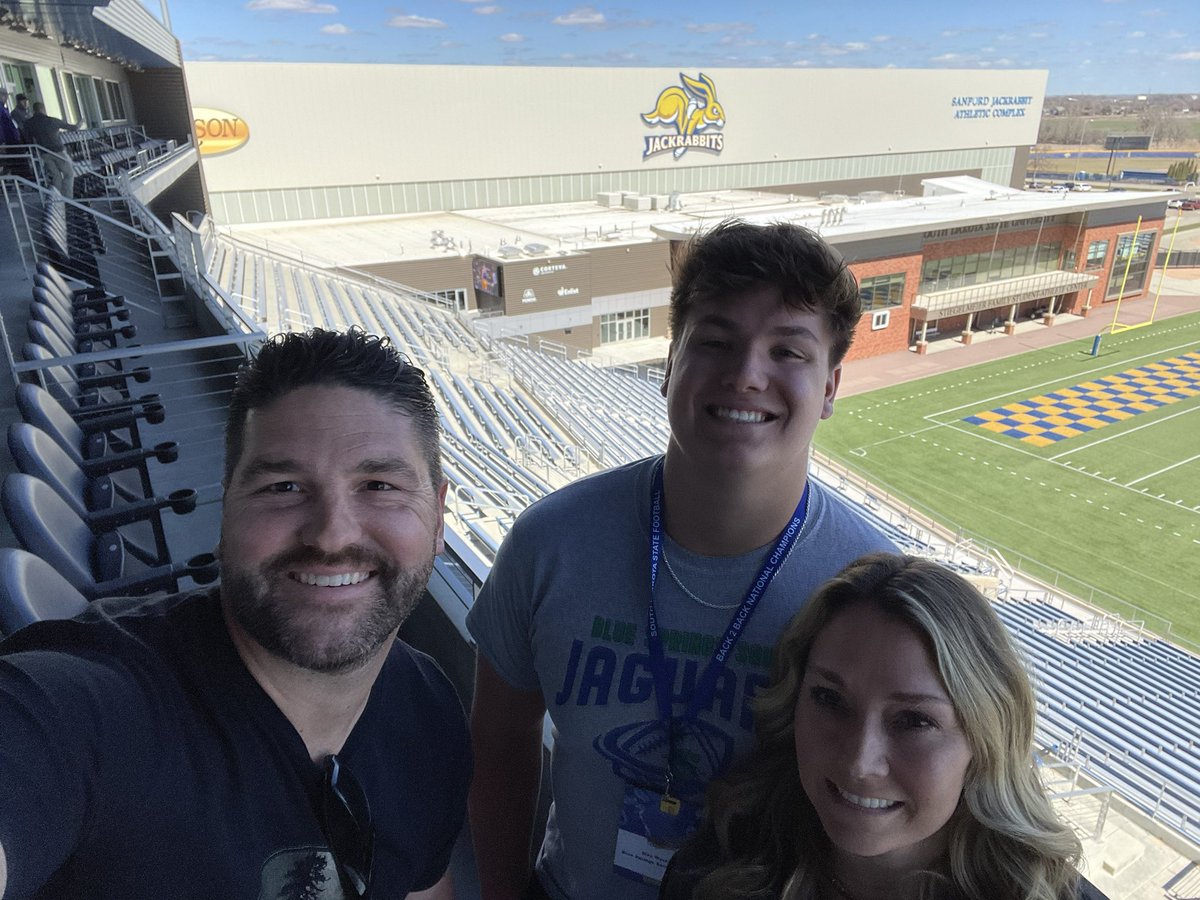 wyckoff_max's tweet photo. Thank you @CoachRRouse for the visit @GoJacksFB @CoachWilmes25 @JPRockMO @BSSHSJagFootbal @OJsimpso32 https://t.co/ElTimhdTv8