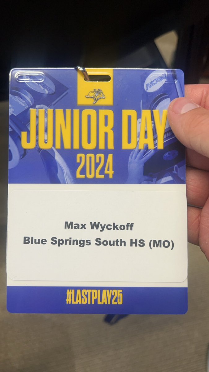 wyckoff_max's tweet photo. Thank you @CoachRRouse for the visit @GoJacksFB @CoachWilmes25 @JPRockMO @BSSHSJagFootbal @OJsimpso32 https://t.co/ElTimhdTv8