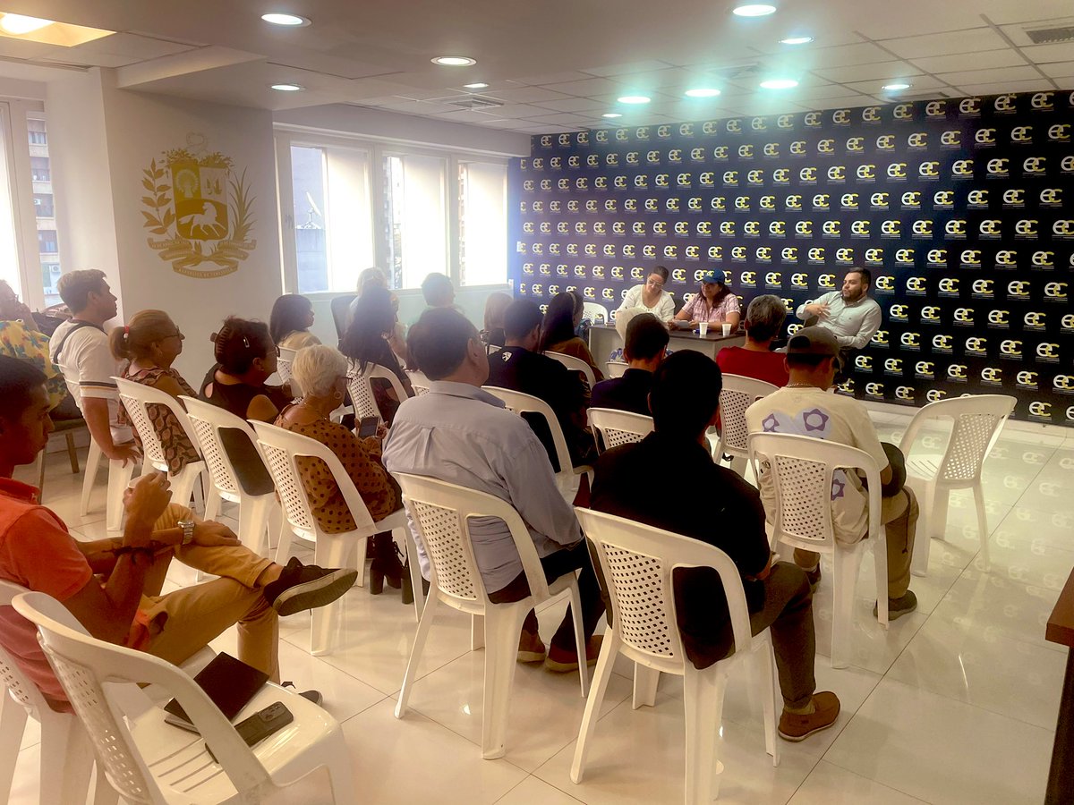 #12Abril Reunión de Presidentes y Secretarios Generales de <a href="/enciudadanoccs/">Encuentro Ciudadano Caracas</a>  planificando el trabajo organizativo y electoral seguimos confirmando que el compromiso es #ConVzla #UnidosSomosMejores