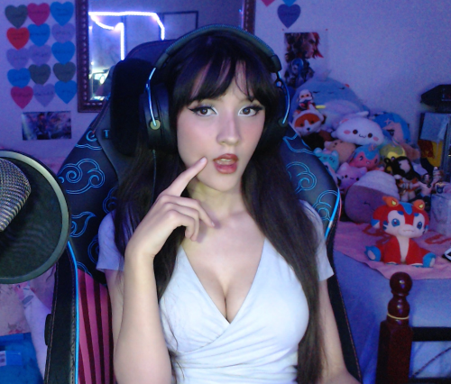 my face before and after realizing im low elo emerald jungle climb -> ttv / emiliacosplay