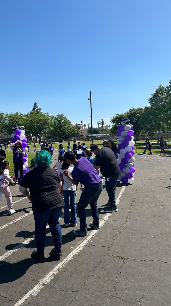 Harris Booster Club Jog-A-Thon 💜💜
Such a beautiful day  💜💜 Thank you Booster Club and Harris Staff for everything you do 💜💜#TeamBCSD #TeamHarris 💜