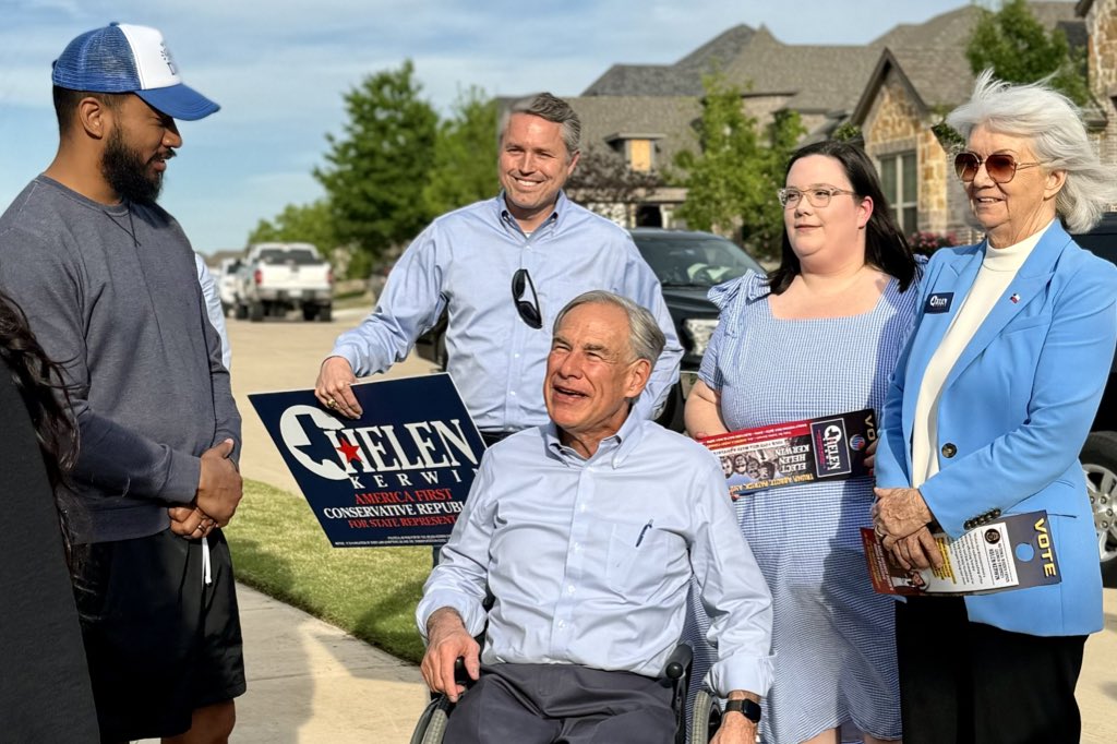 Awesome Friday afternoon block walking for HELEN KERWIN with Governor @GregAbbott_TX! Excited for her to help us #MakeTheTexasHouseRepublicanAgain so we can protect the border and pass #SchoolChoice. #txlege @HelenKerwin4TX