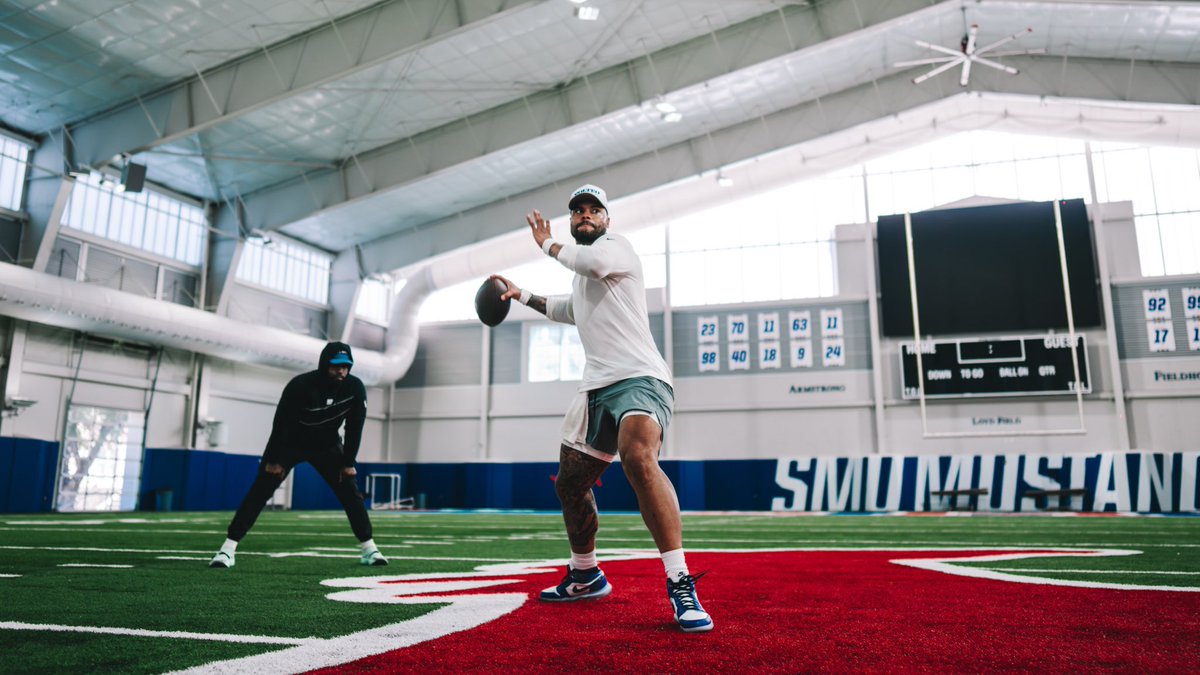 #Cowboys Dak Prescott working out at the SMU Football practice facility. But check out that @TrueBrvnd hat 👀 (📸: @SMUFB)