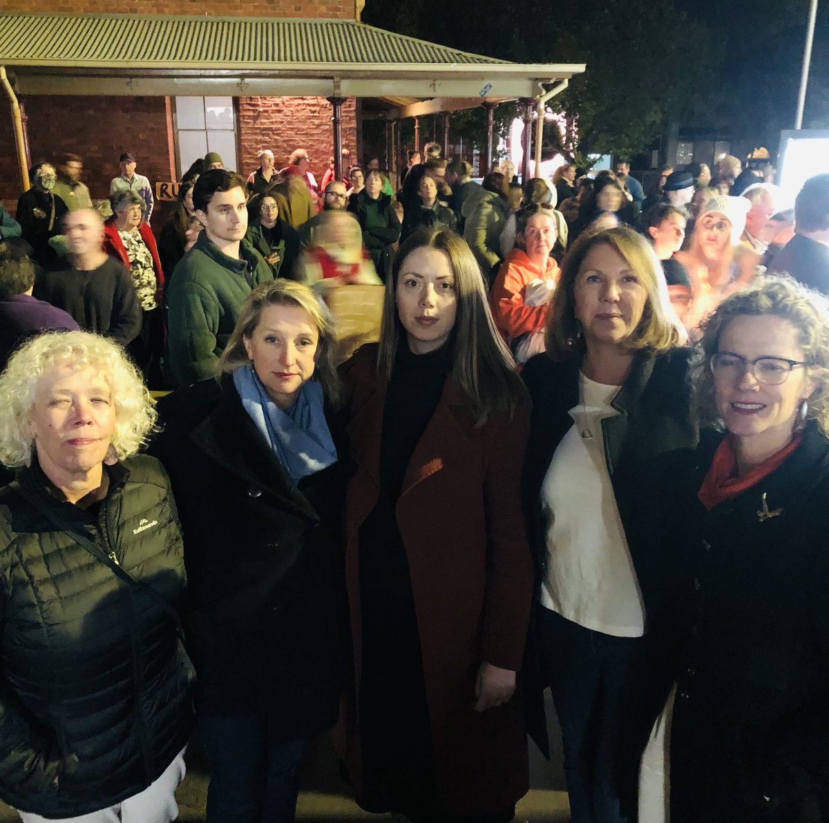 A privilege to support the Ballarat community last night. “We can make a choice... We can chose to not use violence. And we need the men in our community to stand up and do exactly that.” Thank you to the men who marched with women last night. Together we can make change happen