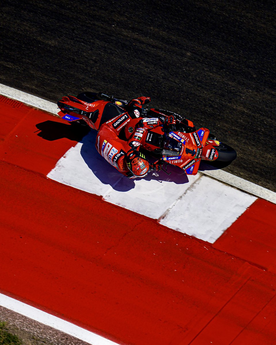 #AmericasGP 🇺🇸 Day one: P4 (2’01”808) +0.4 🇺🇸🍔🎡🤠🎸⚡️