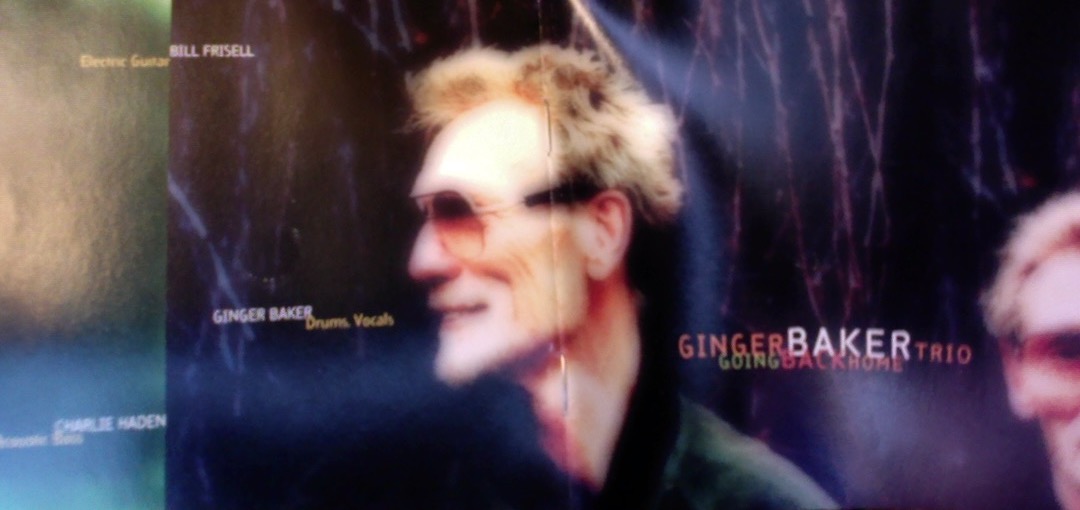 tonight's #workout
1990s #Jazz #CD 
1 of my modern #JazzAlbum #JazzTrio favorites
especially when it's only guitar, bass, drums. 

#GingerBakerTrio 
with #CharlieHaden
#BillFrisell (saw live)

swinging light bop
 #ModernJazz #JazzGuitar 

difficult to articulate its importance
