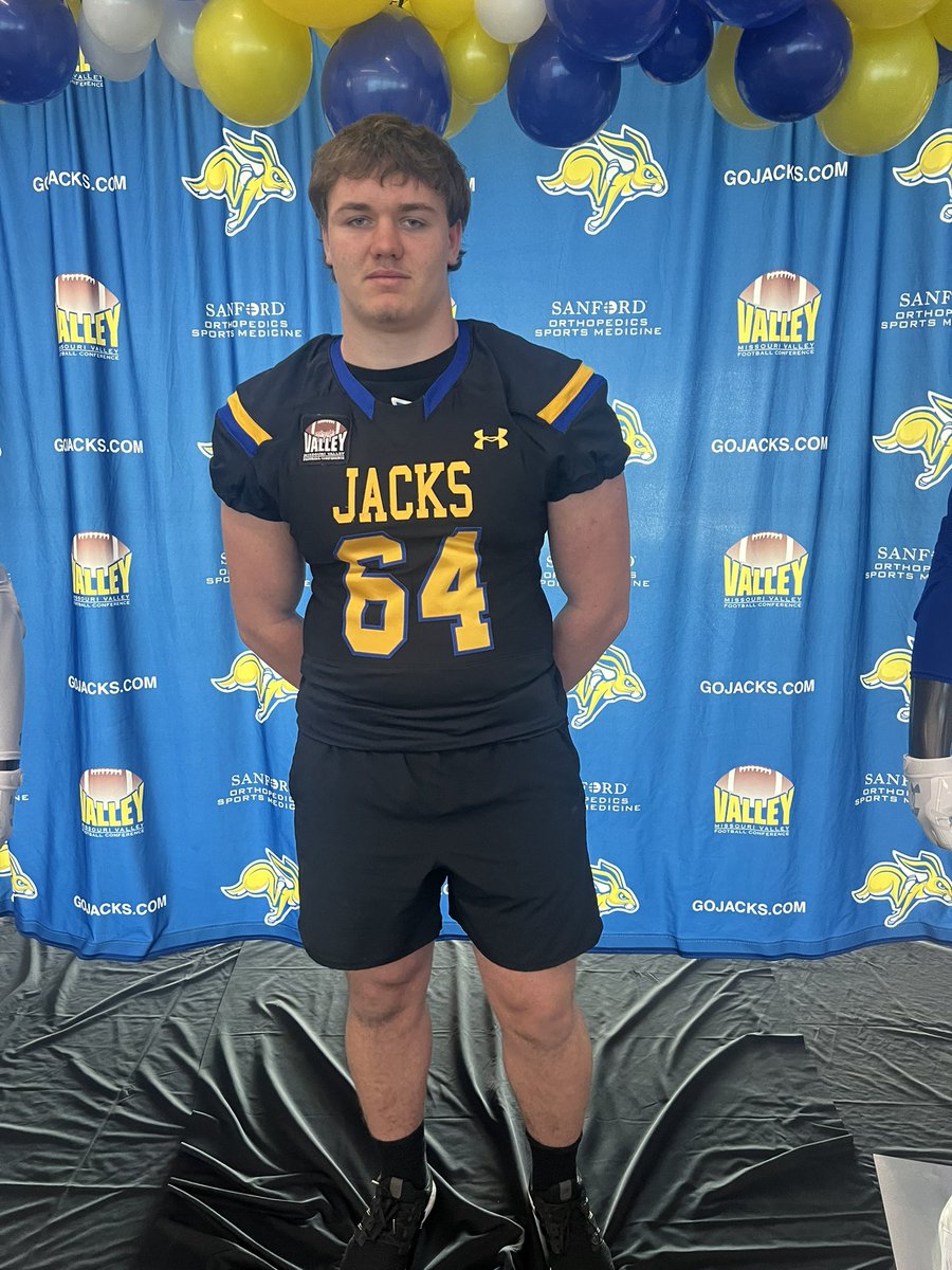 Thank You @GoJacksFB for the informative Junior Day. @SDSURogers3 @dfreund7 @CoachBibbs52 @CoachRyanOlson #GoJacks