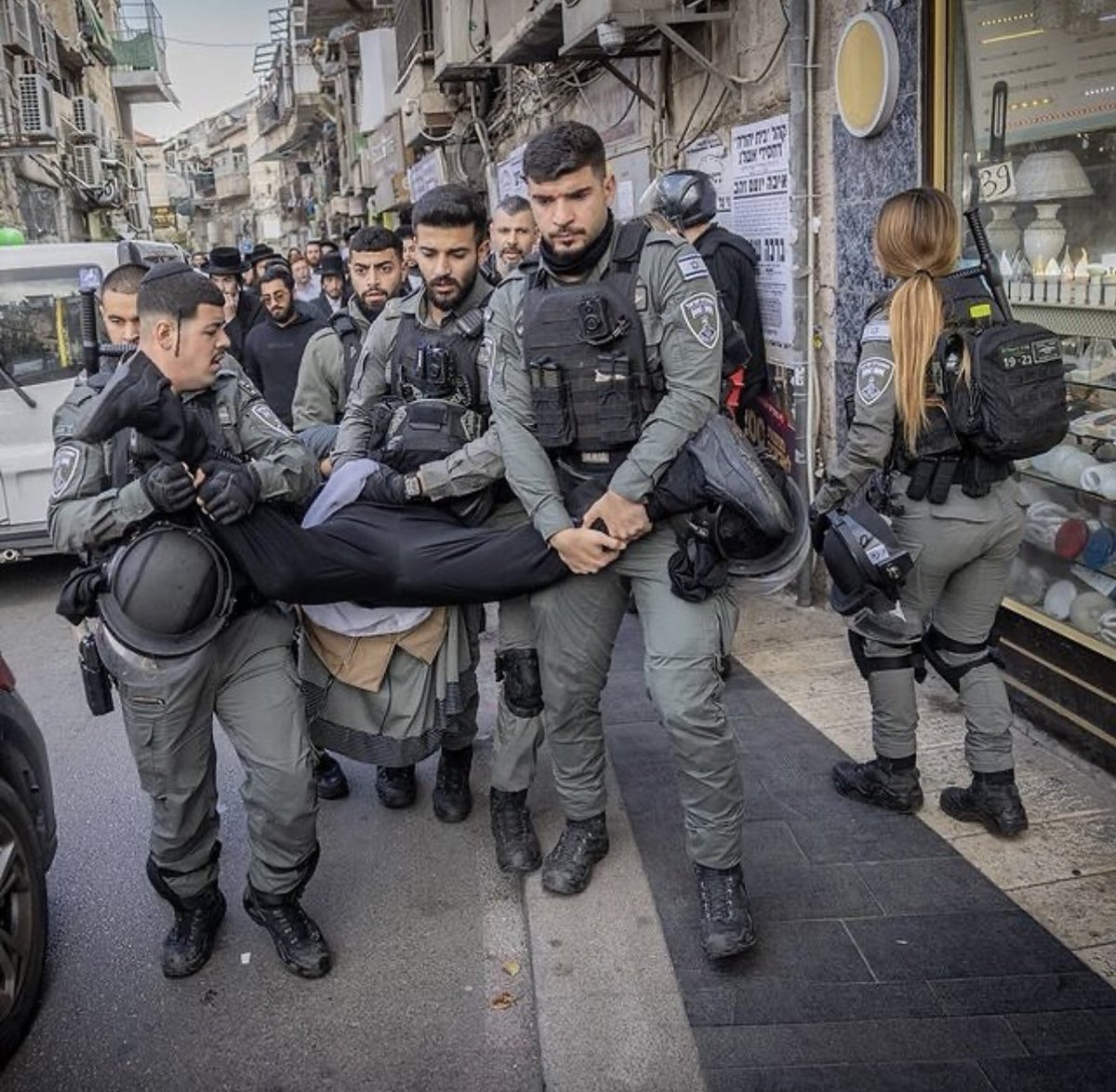 *Ultra Orthodox Jews raise Palestinian flag in Jerusalem* Israeli police: hmm let’s pretend we’re ultra orthodox too and go in disguise to drag them to jail