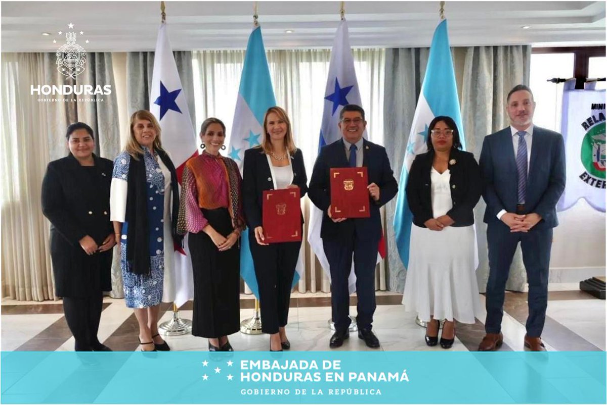 El 10 de abril de 2024, el Señor Candelario Reyes García; Embajador de Honduras en Panamá firmó con Su Excelencia Yill Otero, Viceministra de Asuntos Multilaterales y Cooperación Internacional el Protocolo de Enmienda al Convenio de Cooperación Cultural y Educativa.