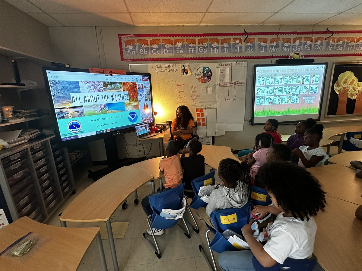 Educator817's tweet photo. Thank you Ms. Caroline @NOAA for educating our 1st grade @TomJoyElem scholars about weather, wind, and powerful forces as it relates to their @WitWisdomELA module learnings.
#TomJoyTigers🐯 #BuildingExcellence💫 #PBLExpert #Meteorologist #LeadersLearning @MNPS_Magnet @Dr_WJP https://t.co/9DzxdzSu45