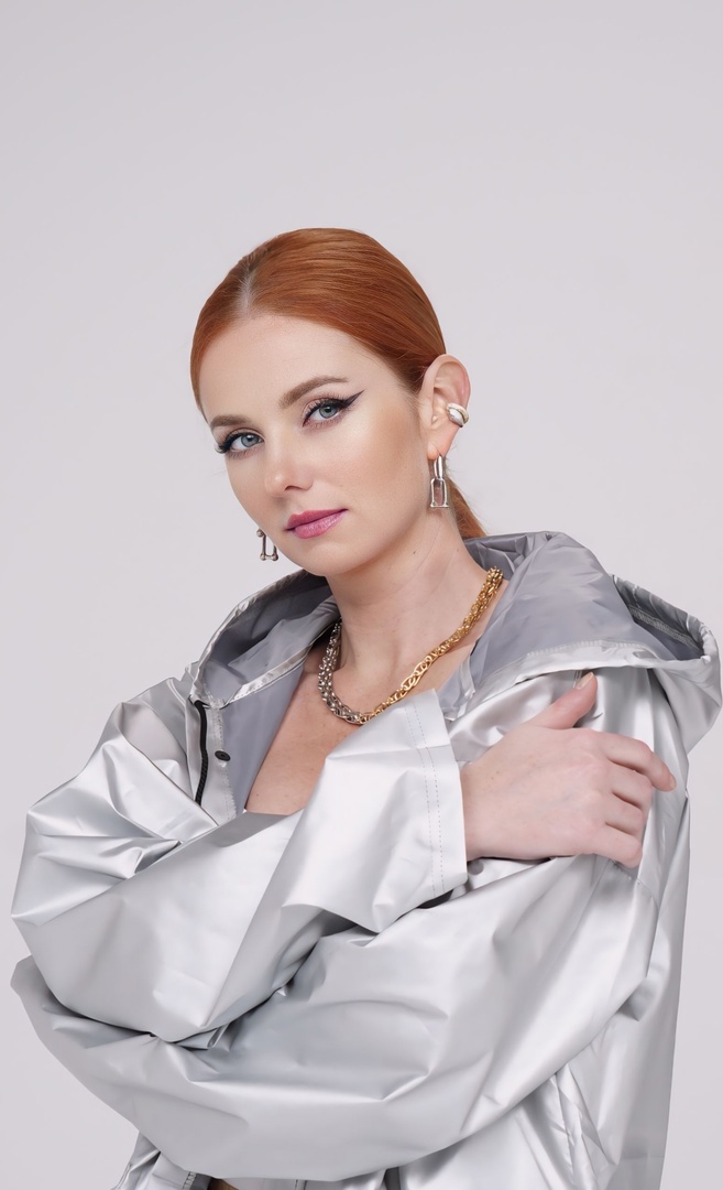 t.A.T.u. tweet media