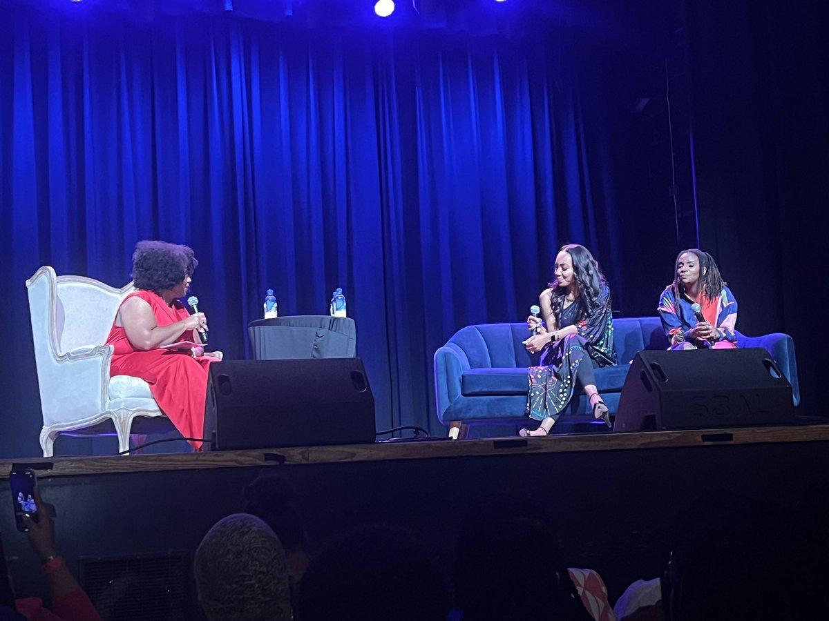 RavenKCokleyPhD's tweet photo. #HealingInRealTime with @hellodrjoy, Dr. Joy Beckwith & Dr. Ayanna Abrams! #TherapyForBlackGirls https://t.co/XqLIKFN2G8