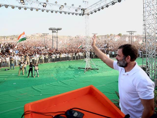 छत्तीसगढ़ के बस्तर में चुनावी सभा को संबोधित करेंगे कांग्रेस नेता राहुल गांधी...

#Chhattisgarh #Congress #Rahul_Gandhi #LokSabhaElection #VistaarNews