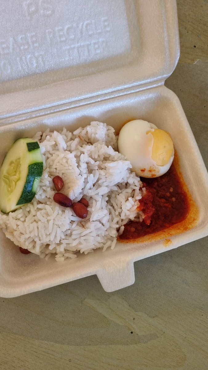 azzimrazak's tweet photo. Semalam rm3, hari ni dia try rm5 https://t.co/rjJO04tNzp
